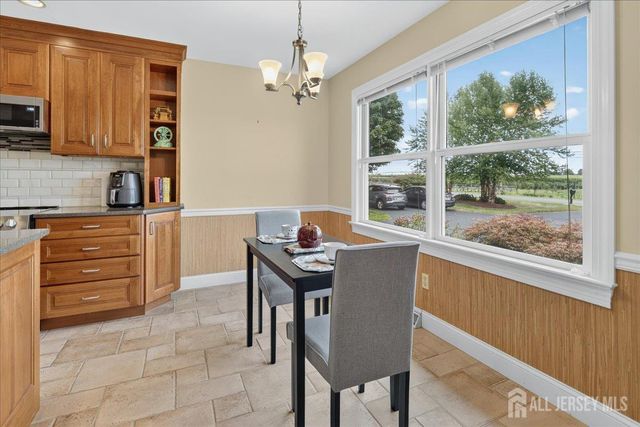 70 John White Road, Plainsboro, NJ 08512