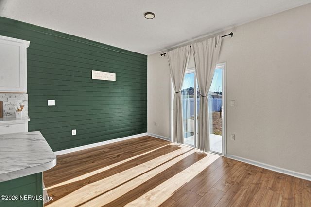 2465 FALLING STAR Lane, Green Cove Springs, FL 32043