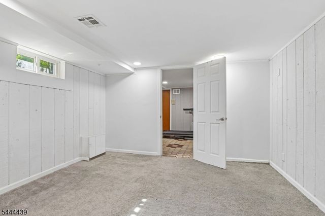 84 Howard Pl, Nutley Twp., NJ 07110