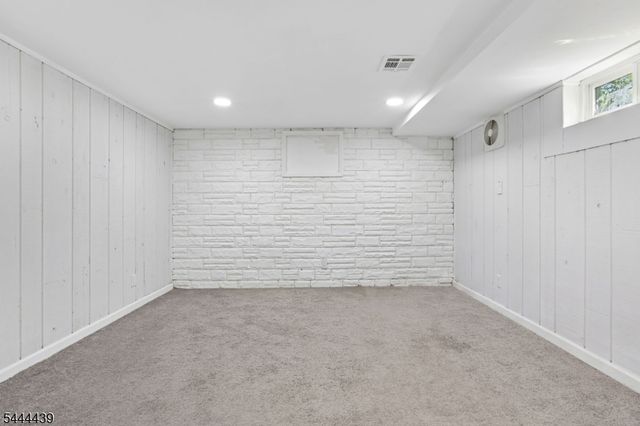 84 Howard Pl, Nutley Twp., NJ 07110