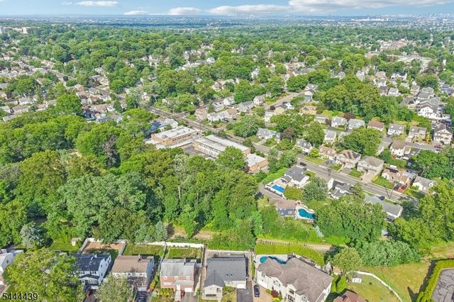 84 Howard Pl, Nutley Twp., NJ 07110