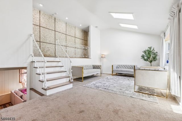 84 Howard Pl, Nutley Twp., NJ 07110
