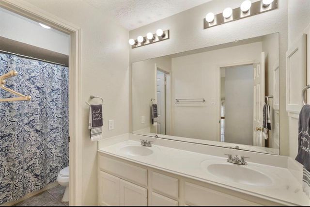 17335 Meadow Heights Drive, Houston, TX 77095
