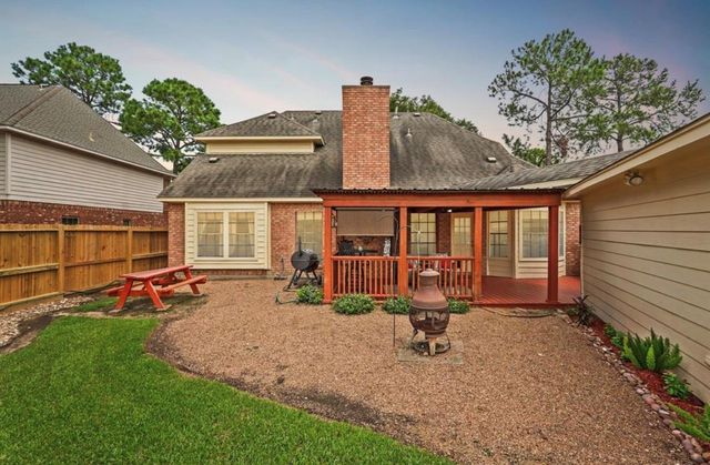 17335 Meadow Heights Drive, Houston, TX 77095