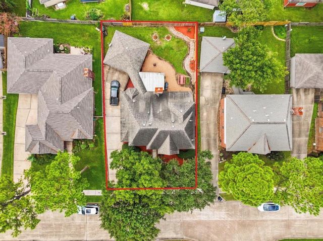 17335 Meadow Heights Drive, Houston, TX 77095