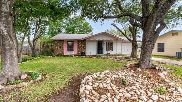 7306 CLEAR WATER ST, San Antonio, TX 78238
