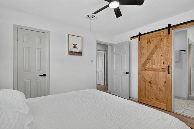 1301 Manor Drive, Cleburne, TX 76033