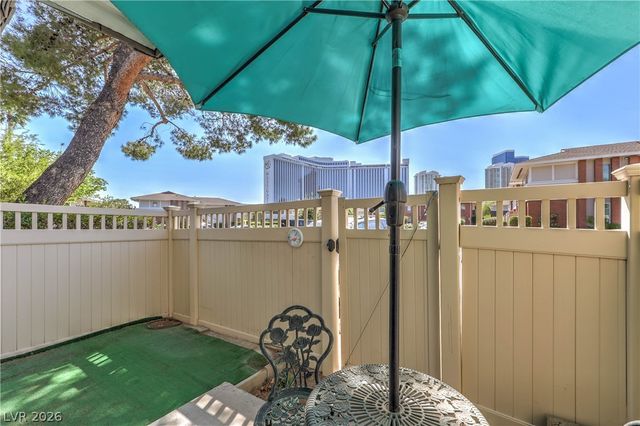 714 Oakmont Avenue 1101, Las Vegas, NV 89109