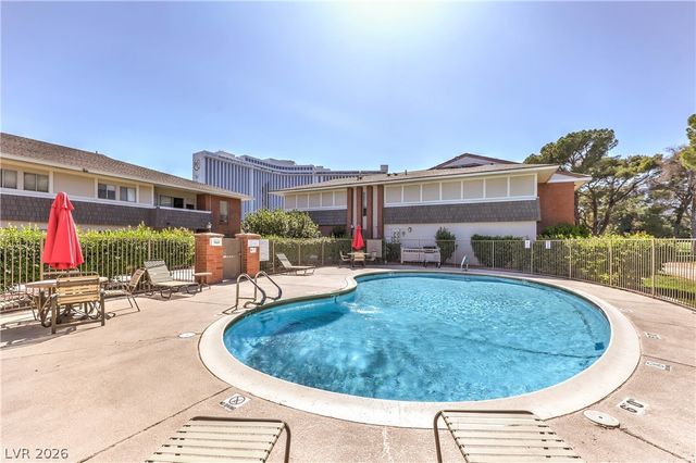 714 Oakmont Avenue 1101, Las Vegas, NV 89109