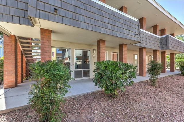 714 Oakmont Avenue 1101, Las Vegas, NV 89109