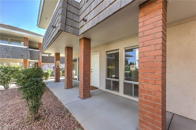 714 Oakmont Avenue 1101, Las Vegas, NV 89109
