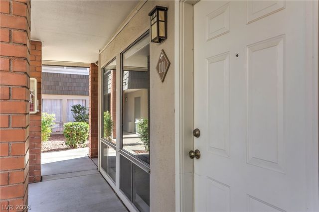 714 Oakmont Avenue 1101, Las Vegas, NV 89109