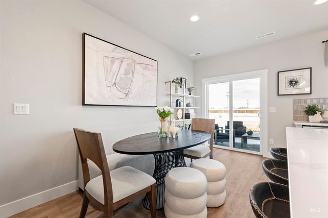 7568 E Meriwether Dr, Nampa, ID 83687