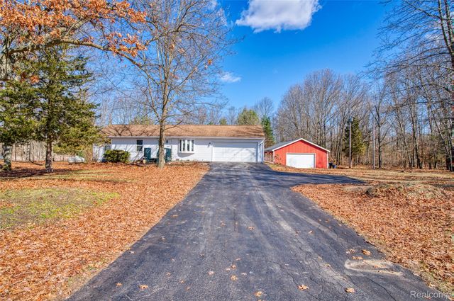 19876 Doyle Road, Unadilla Township, MI 48137