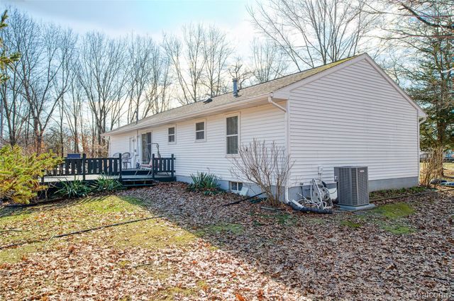 19876 Doyle Road, Unadilla Township, MI 48137