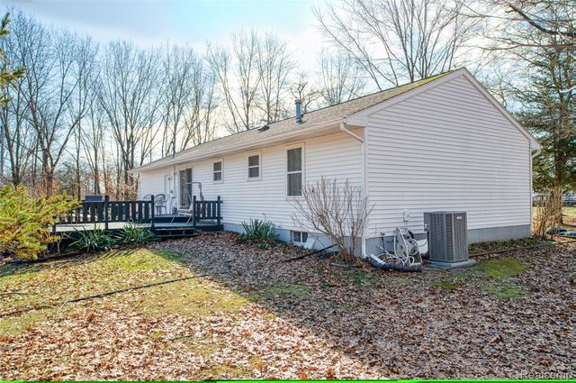 19876 Doyle Road, Unadilla Township, MI 48137