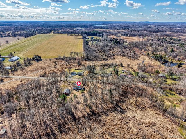 19876 Doyle Road, Unadilla Township, MI 48137