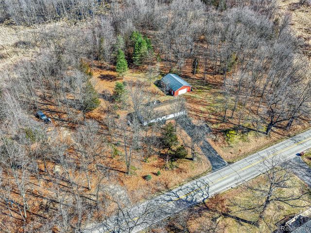19876 Doyle Road, Unadilla Township, MI 48137