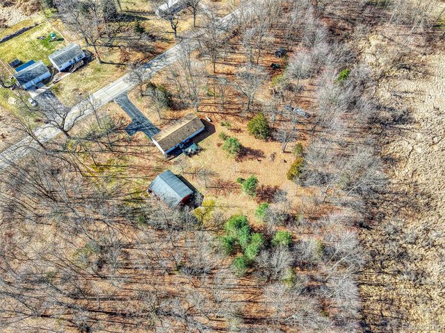 19876 Doyle Road, Unadilla Township, MI 48137