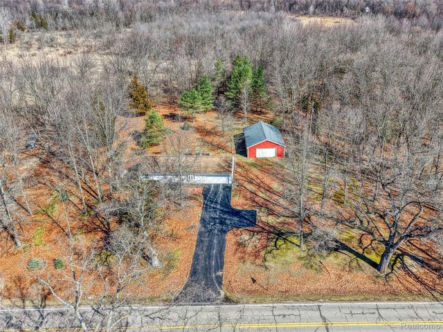 19876 Doyle Road, Unadilla Township, MI 48137
