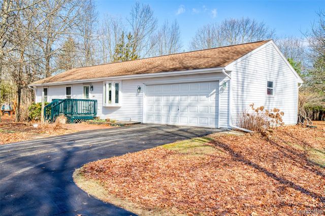 19876 Doyle Road, Unadilla Township, MI 48137
