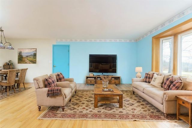 19876 Doyle Road, Unadilla Township, MI 48137