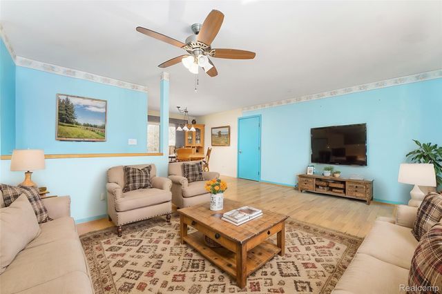 19876 Doyle Road, Unadilla Township, MI 48137