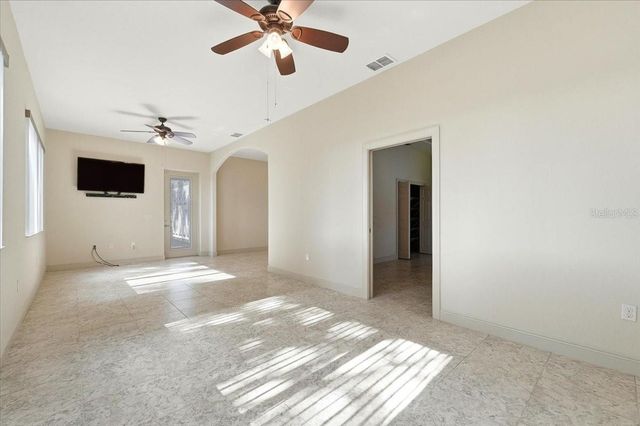 584 MEANDERING WAY, Polk City, FL 33868