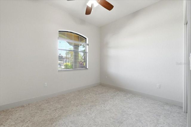 584 MEANDERING WAY, Polk City, FL 33868
