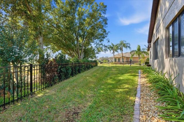 584 MEANDERING WAY, Polk City, FL 33868