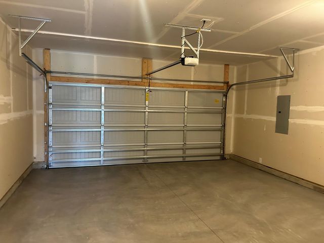 14419 104th Avenue N, Maple Grove, MN 55369