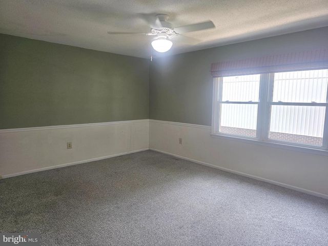 H 12 SHIRLEY LN, Lawrenceville, NJ 08648