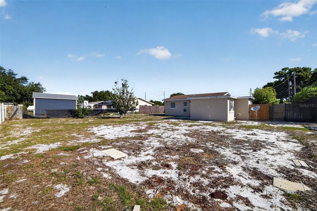 139 HARRISON STREET, Lake Wales, FL 33859