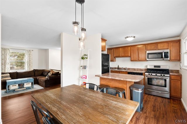 6034 Darby Road, Cicero, NY 13039