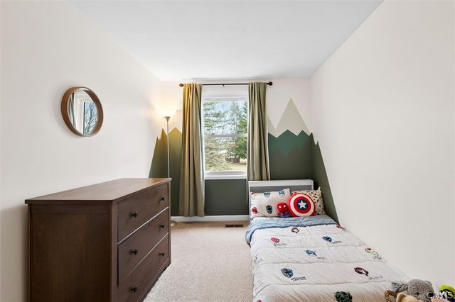 6034 Darby Road, Cicero, NY 13039