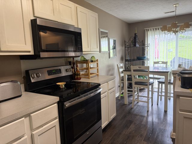 1681 Cumberland Station Blvd, Madison, TN 37115