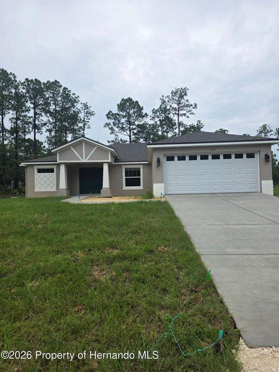 11114 Woodpecker Avenue, Brooksville, FL 34614