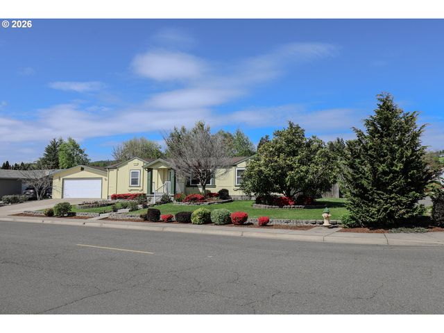 210 Nw TIMOTHY Ave, Winston, OR 97496