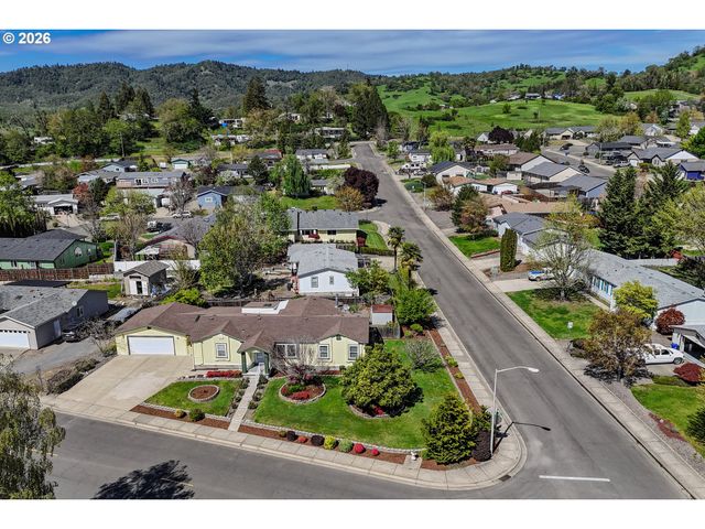 210 Nw TIMOTHY Ave, Winston, OR 97496