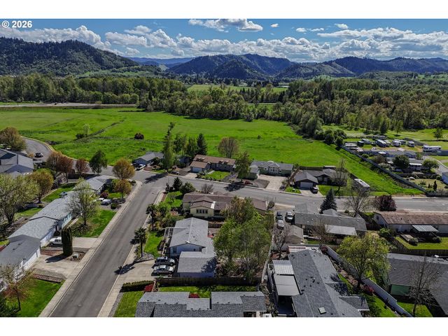 210 Nw TIMOTHY Ave, Winston, OR 97496