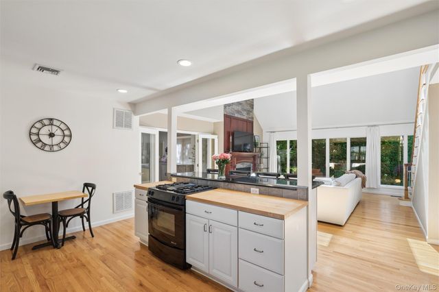 1040 Harrison Drive, Centerport, NY 11721