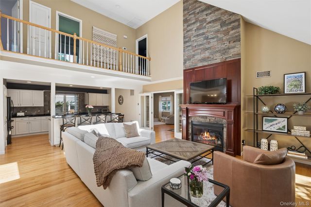 1040 Harrison Drive, Centerport, NY 11721