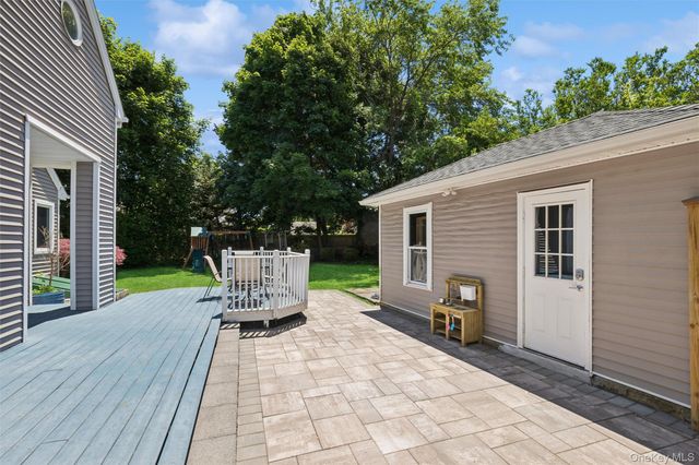1040 Harrison Drive, Centerport, NY 11721