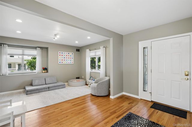 1040 Harrison Drive, Centerport, NY 11721