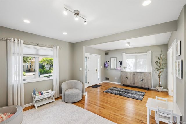 1040 Harrison Drive, Centerport, NY 11721