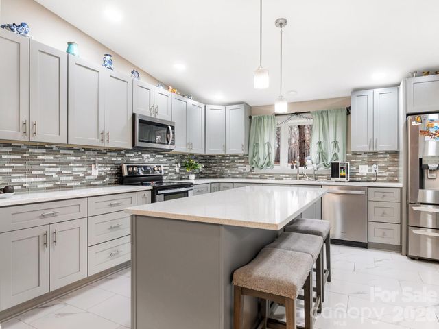 2219 Wade Funderburk Road, Pageland, SC 29728