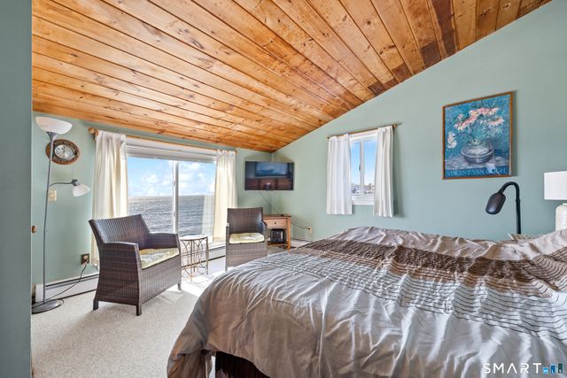 33 Beach Road West, Old Saybrook, CT 06475