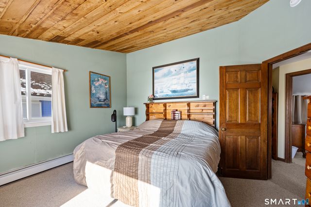 33 Beach Road West, Old Saybrook, CT 06475