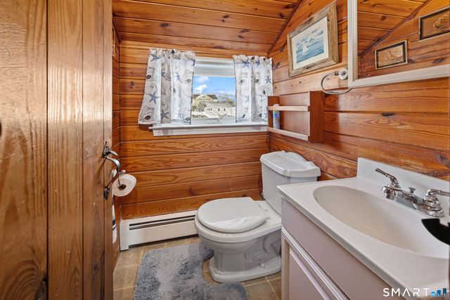 33 Beach Road West, Old Saybrook, CT 06475