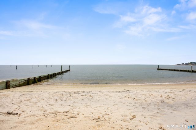 33 Beach Road West, Old Saybrook, CT 06475